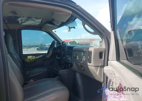 2007 Chevrolet Express Ls from USA, damaged, VIN 1GAGG25U271167295